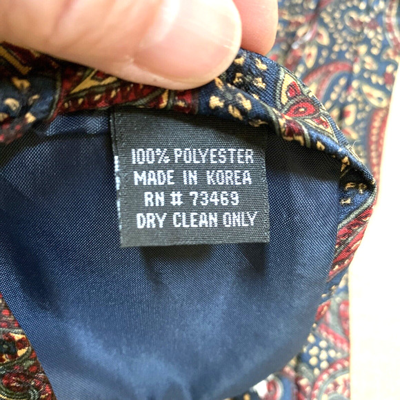 Vintage Looney Tunes Men's Necktie Bugs Bunny Wile E Coyote TAZ Paisley 1994 - Picture 7 of 7